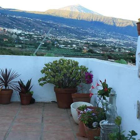 Volcanic Experience Country house